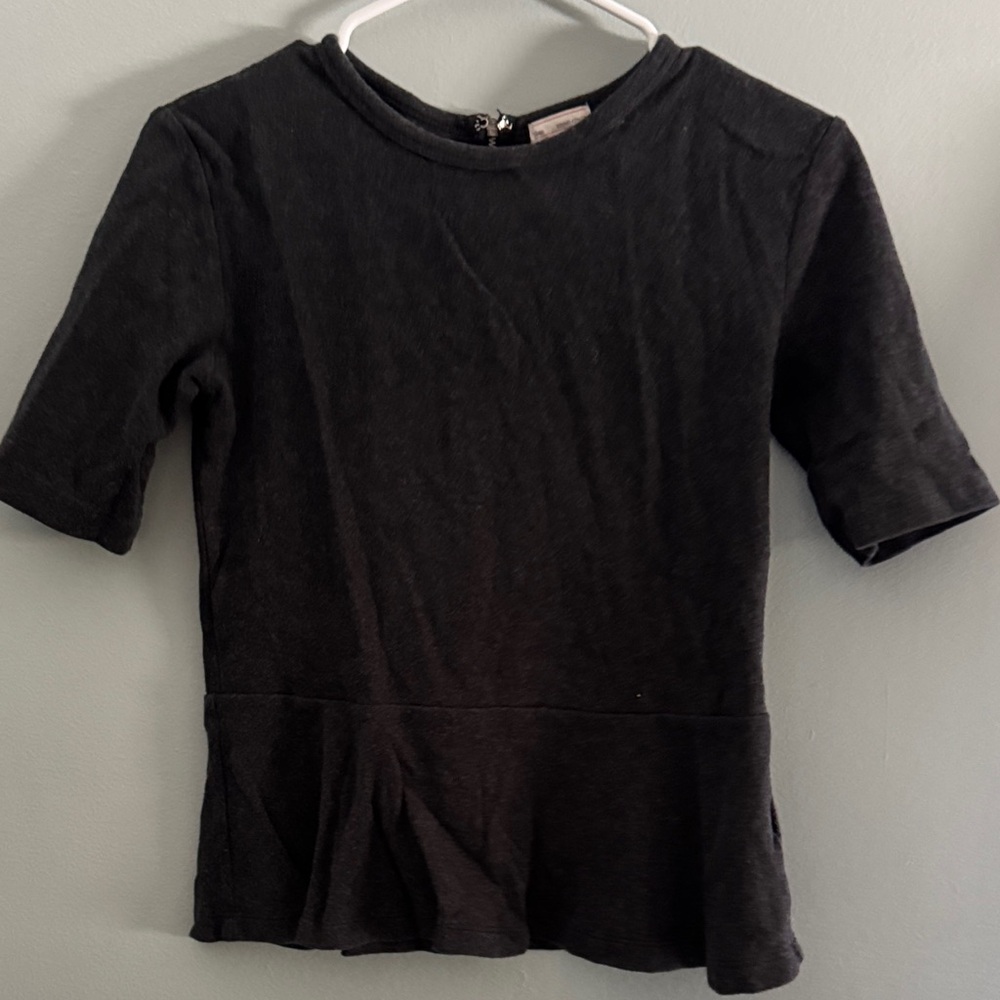 GAP Black Short-Sleeve Peplum Top